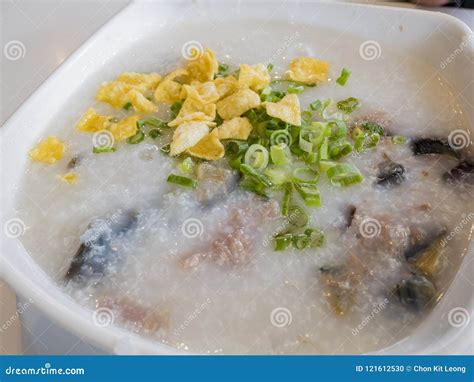 gas stove chinese porridge salty pork 1000 year egg
